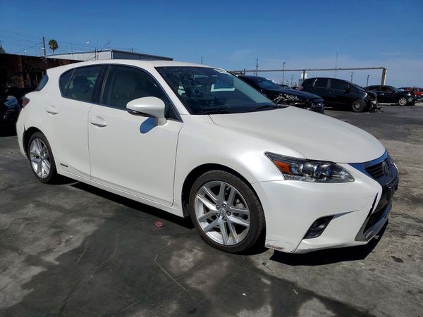 2017 LEXUS CT