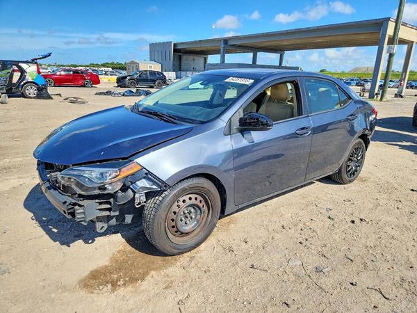 2018 TOYOTA COROLLA