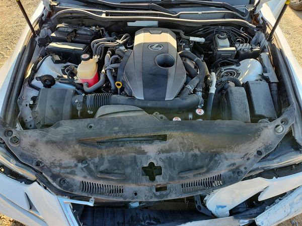 2018 LEXUS IS