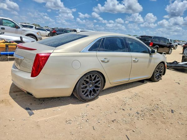 2014 CADILLAC XTS