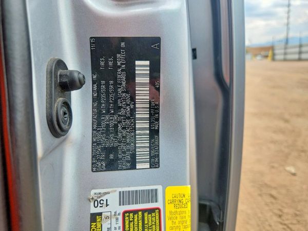 2015 TOYOTA SIENNA