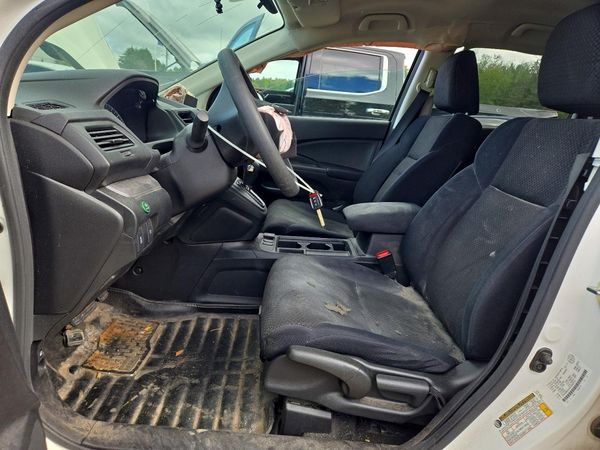 2015 HONDA CRV LX