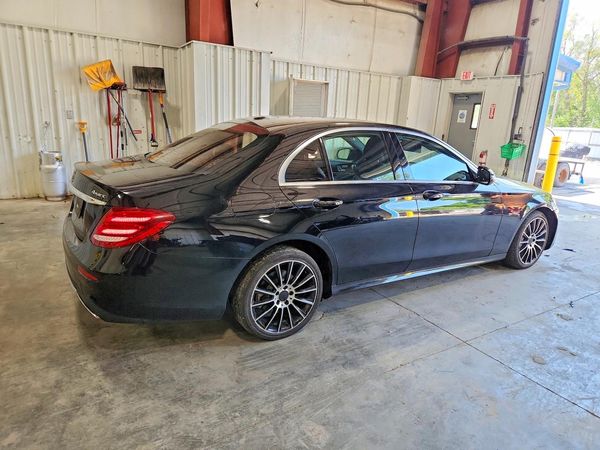 2017 MERCEDES-BENZ E