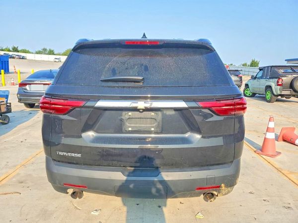 2022 CHEVROLET TRAVERSE LS