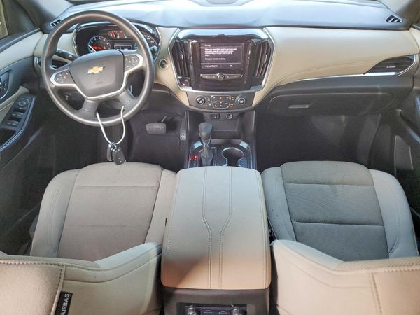 2022 CHEVROLET TRAVERSE LS