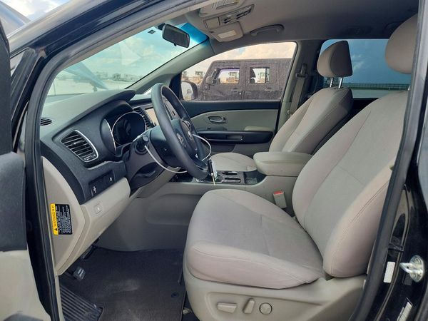 2021 KIA SEDONA LX, EX