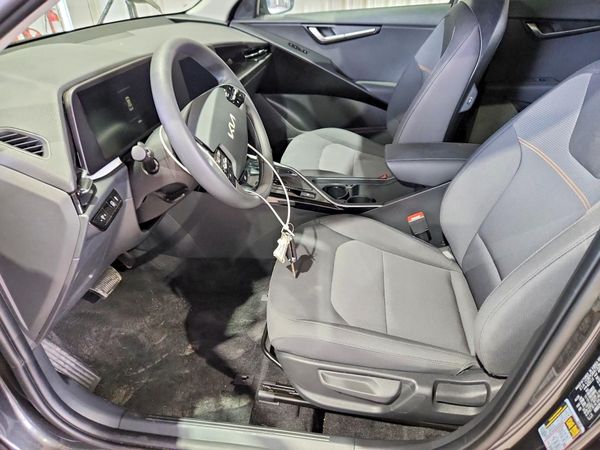 2026 KIA NIRO LX