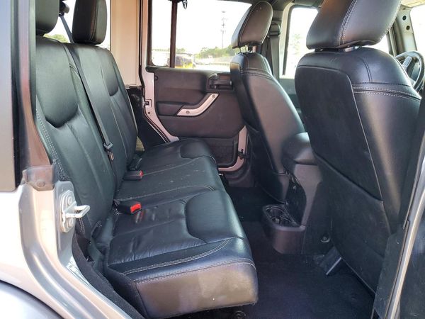 2017 JEEP WRANGLER UNLIMITED Unlimited Sahara