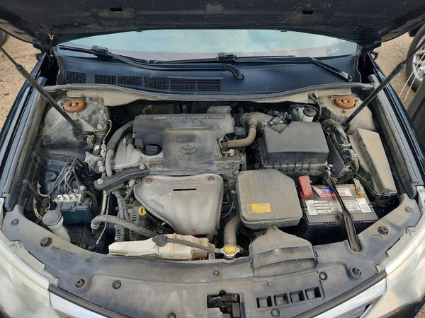 2014 TOYOTA CAMRY