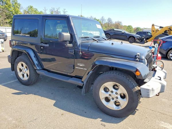 2015 JEEP WRANGLER SAHARA 4X4