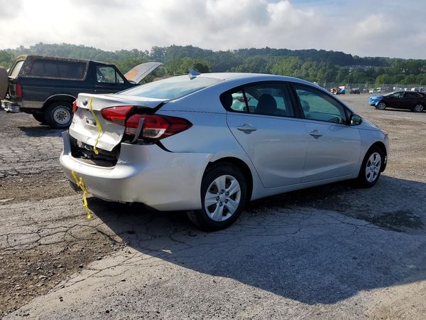 2017 KIA FORTE LX Popular, S
