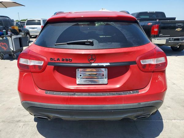 2017 MERCEDES-BENZ GLA GLA250
