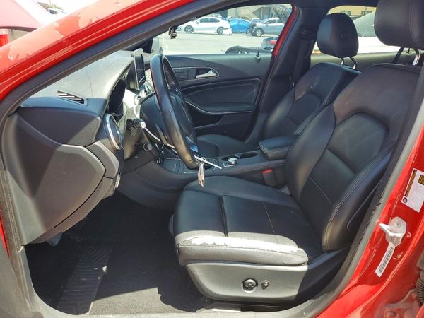 2017 MERCEDES-BENZ GLA GLA250