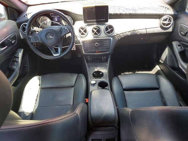 2017 MERCEDES-BENZ GLA GLA250