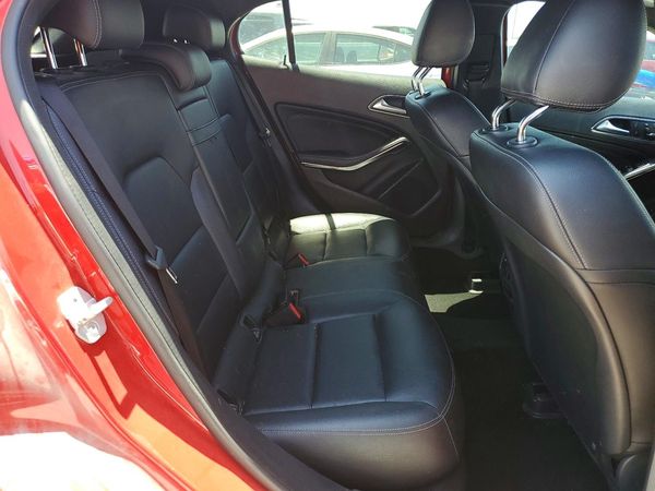 2017 MERCEDES-BENZ GLA GLA250