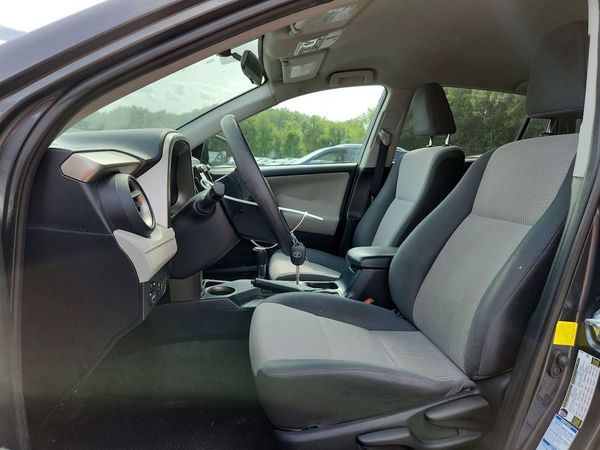 2015 TOYOTA RAV4 LE (X Grade)