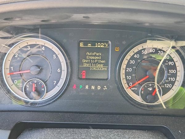 2018 RAM 1500 SLT QUAD CAB 4X4