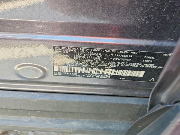 2021 TOYOTA RAV4 XLE Premium