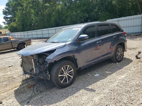 2018 TOYOTA HIGHLANDER SE/XLE