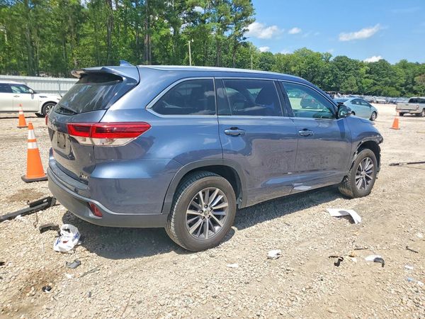 2018 TOYOTA HIGHLANDER SE/XLE