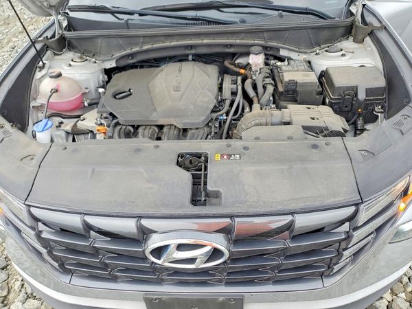 2024 HYUNDAI TUCSON SEL — Engine bay