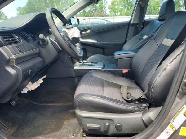2012 TOYOTA CAMRY