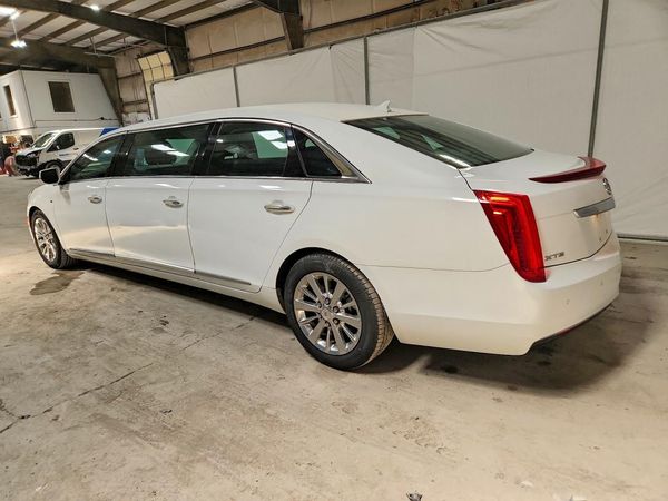 2014 CADILLAC XTS