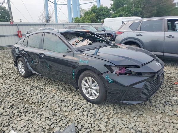 2025 TOYOTA CAMRY