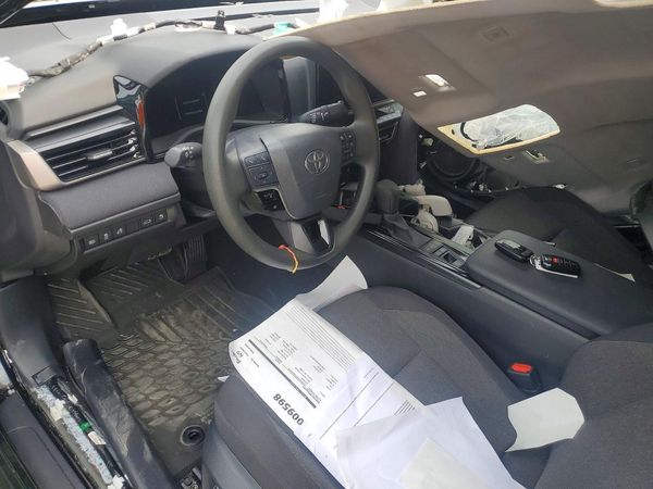 2025 TOYOTA CAMRY