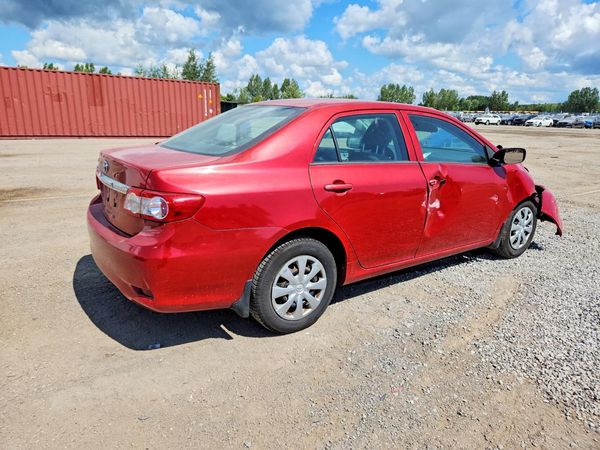 2012 TOYOTA COROLLA