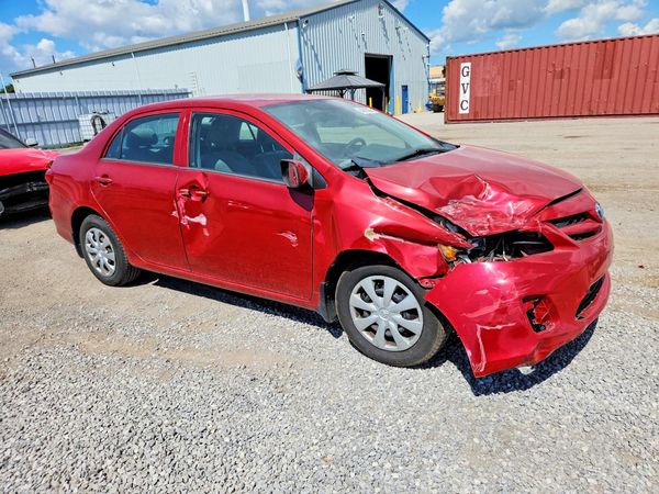 2012 TOYOTA COROLLA