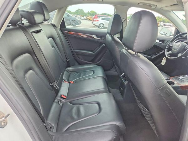 2012 AUDI A4 quattro Premium Plus