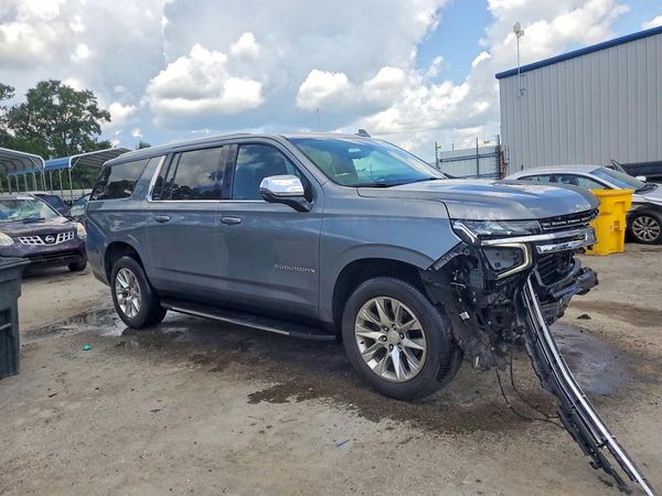 2022 CHEVROLET SUBURBAN Premier
