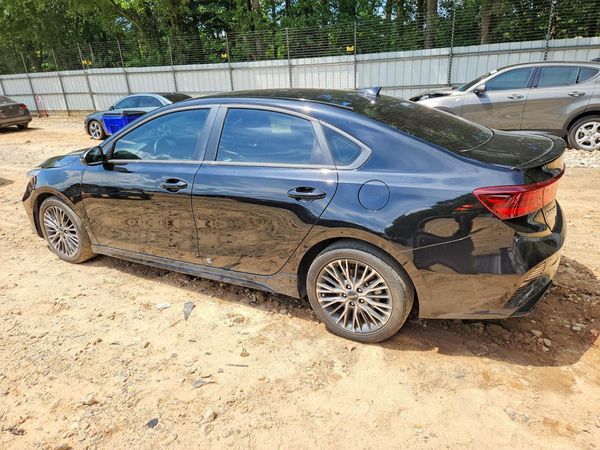 2022 KIA FORTE