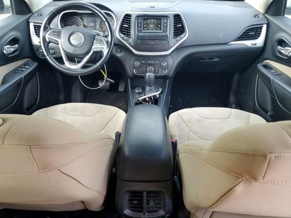 2015 JEEP CHEROKEE LATITUDE 4X4