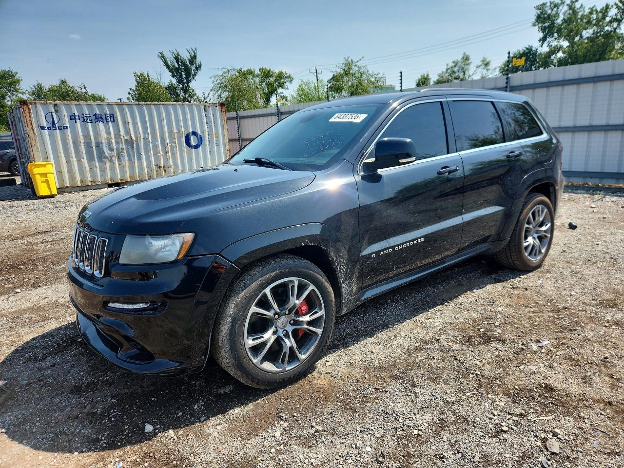 2012 JEEP CHEROKEE SRT8 — Front 3/4