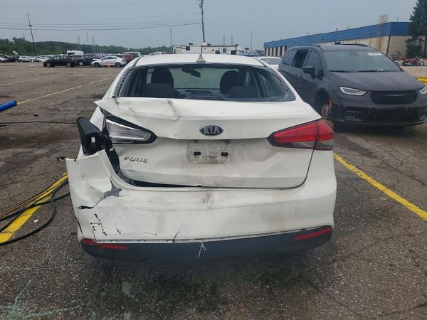 2018 KIA FORTE