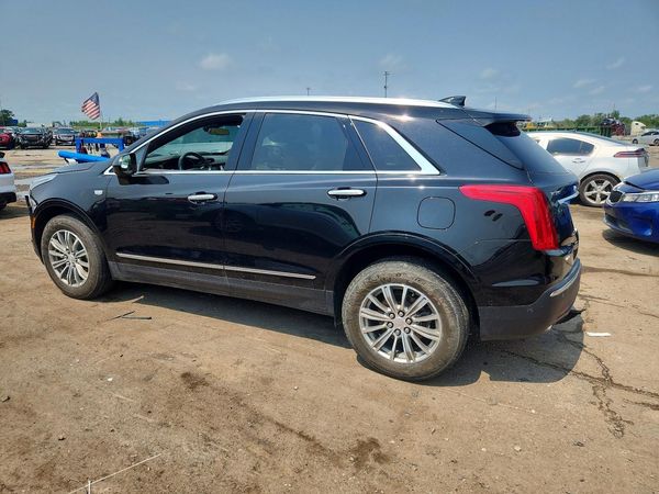 2017 CADILLAC XT5