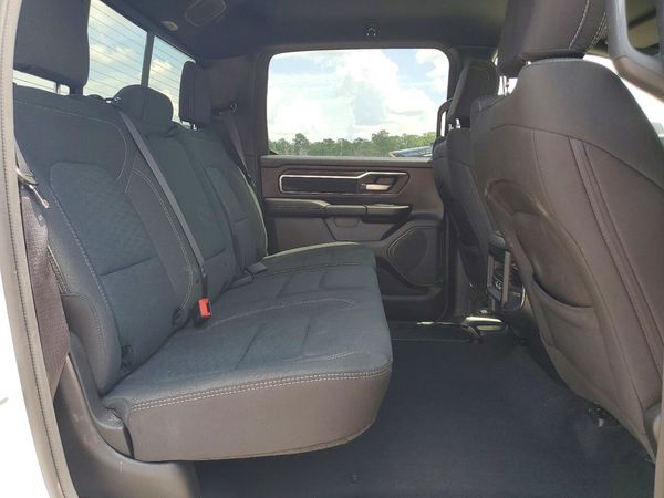2025 RAM 1500 Big Horn/Lonestar