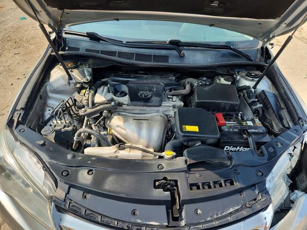 2015 TOYOTA CAMRY