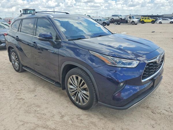 2021 TOYOTA HIGHLANDER
