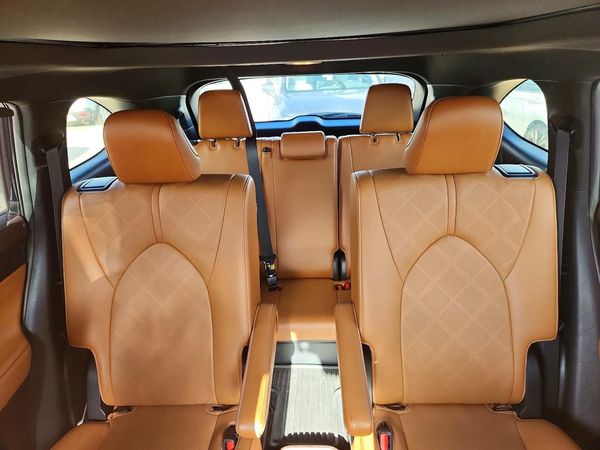 2021 TOYOTA HIGHLANDER
