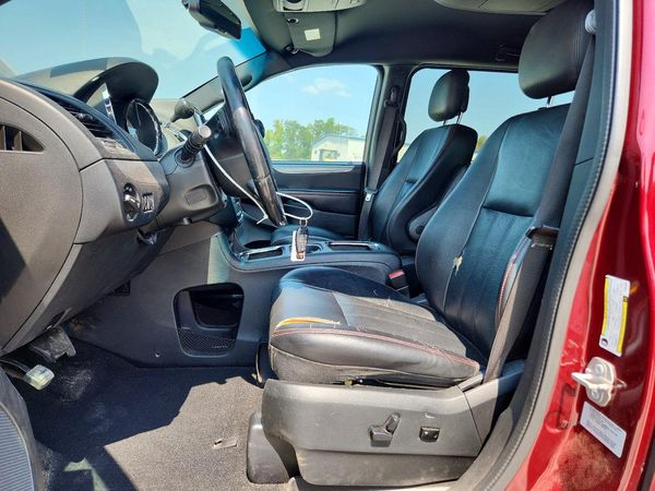 2017 DODGE GRAND CARAVAN GT
