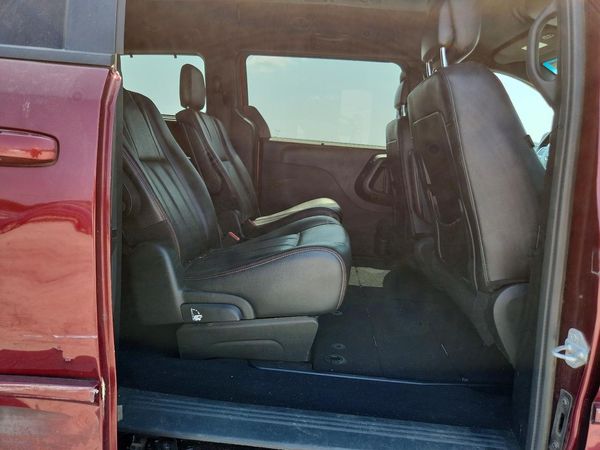 2017 DODGE GRAND CARAVAN GT