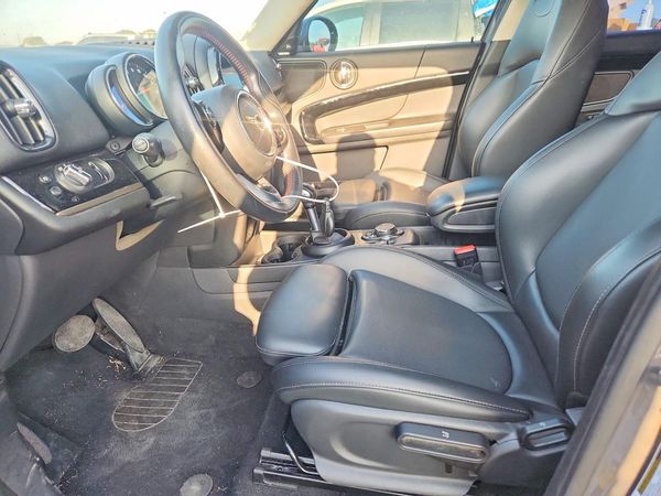 2019 MINI COOPER
