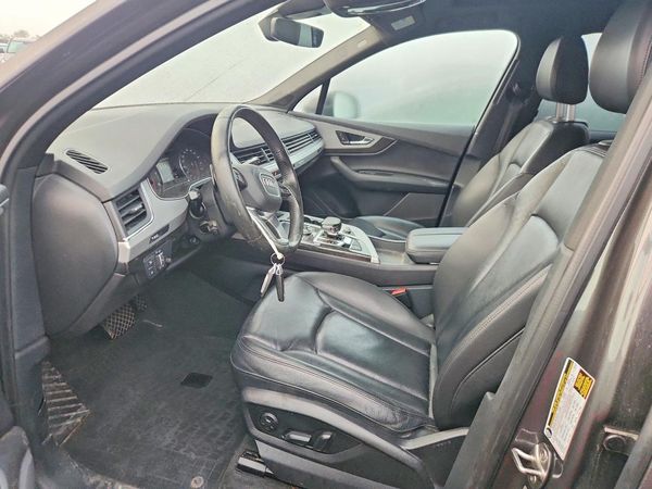 2018 AUDI Q7 quattro Premium Plus