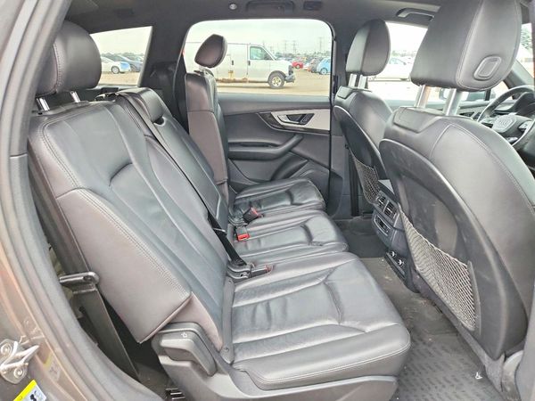 2018 AUDI Q7 quattro Premium Plus