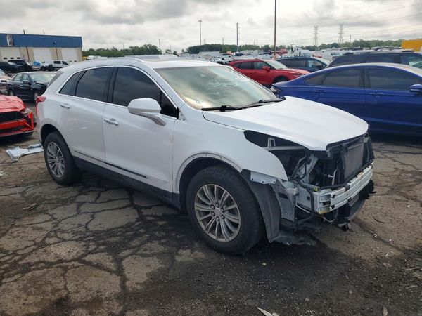2018 CADILLAC XT5 Luxury