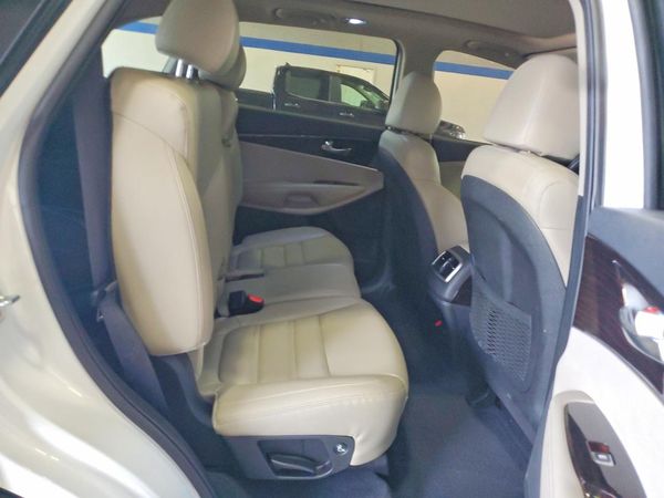 2020 KIA SORENTO EX, S