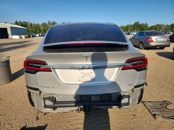 2018 TESLA MODEL X